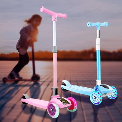 Kinderroller mit LED-Rädern | FLASHRIDE